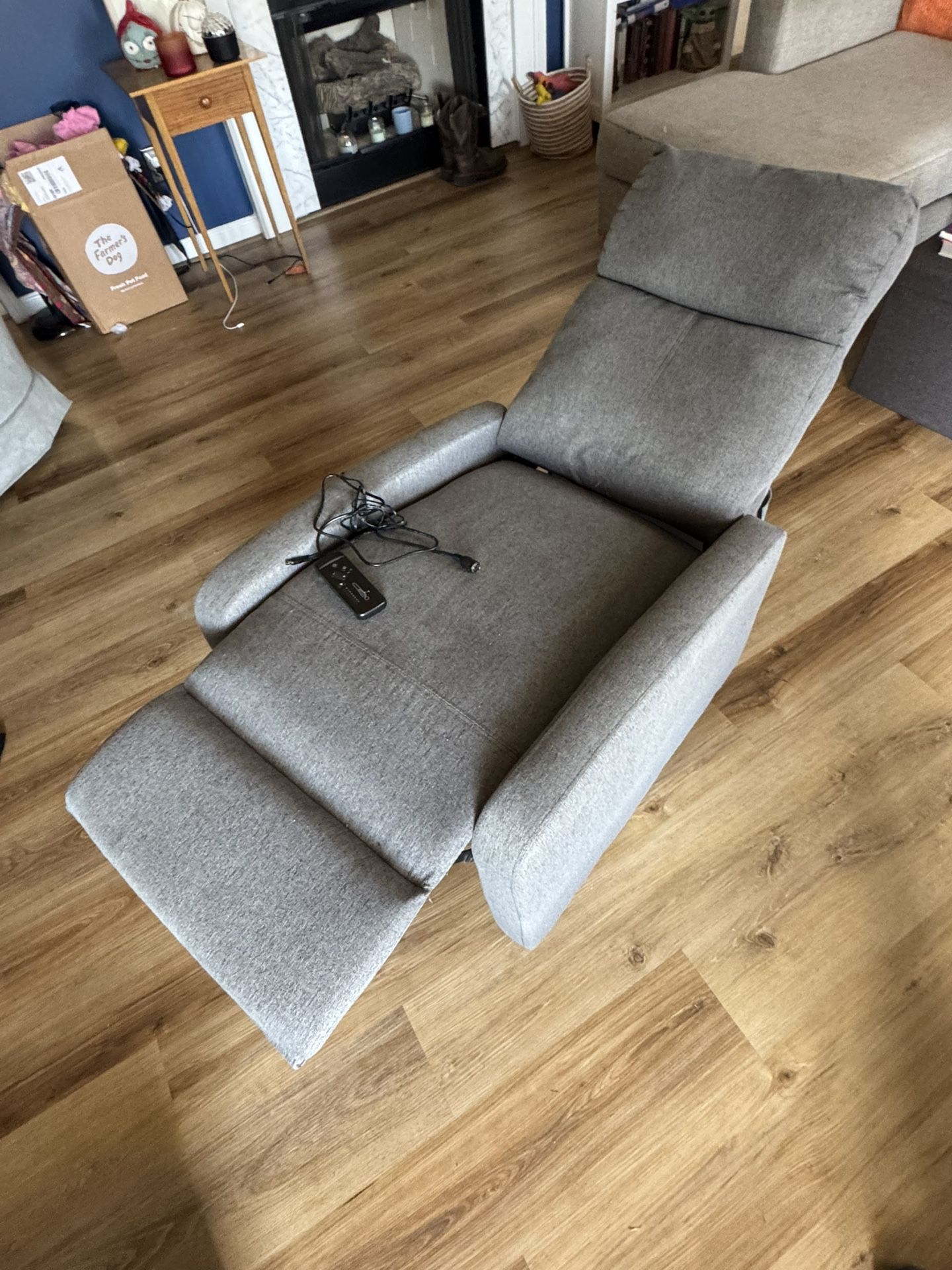 Small Recliner with Massager 