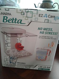 BRAND NEW MARINA BETTA AQUARIUM