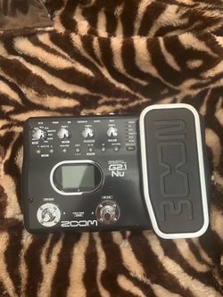 Zoom guitar effects and USB audio 1/f pedal
