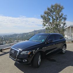 Clean 2012 Audi SLine Q5  147k