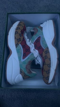 Size 9 gucci