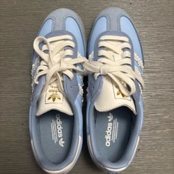 Adidas Originals Samba OG sneakers in blue & white