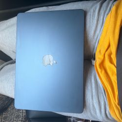 MacBook Air (M2 2022) 245.11 GB Memory 11 GB Pick Up Only