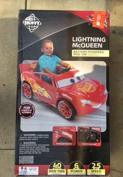 Disney Battery Operated Lightning McQueen Car
