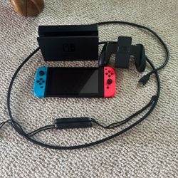 Nintendo Switch With HDMI Cable (Missing Charging Cable” 