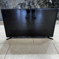 Samsung Smart TV - 32 inch UN32J525DAFXZA Version LS02