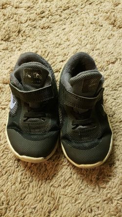 Toddler Nike 8c