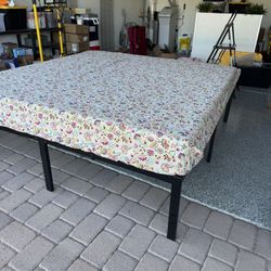 King Memory Foam Bed With Frame 