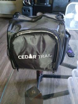 CEDAR TRAIL lunch pail
