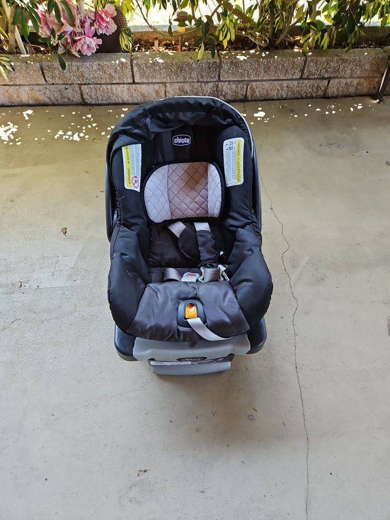 Chico Keyfit Infant Car Seat