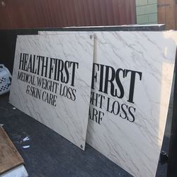 Plexiglass 2 Signs 3'x5'