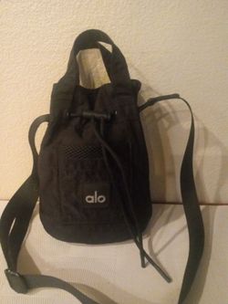 ALO Cross body bucket bag
