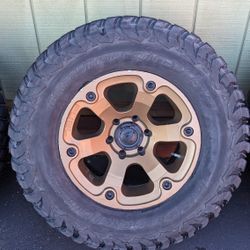 4 295/70 R17 BFG KM3 mud Terrain On 17x9 Fuel Beast Wheels (Toyota 6lug)