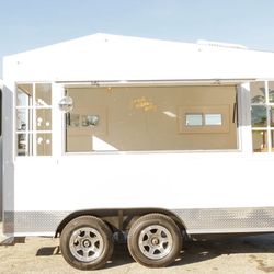 CARGO TRAILER MOBILE BOUTIQUE 