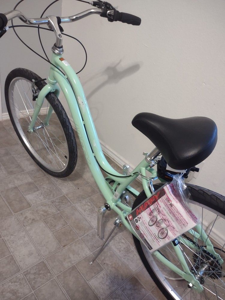 New Huffy lime color bike $110 Location Pharr Texas 78577