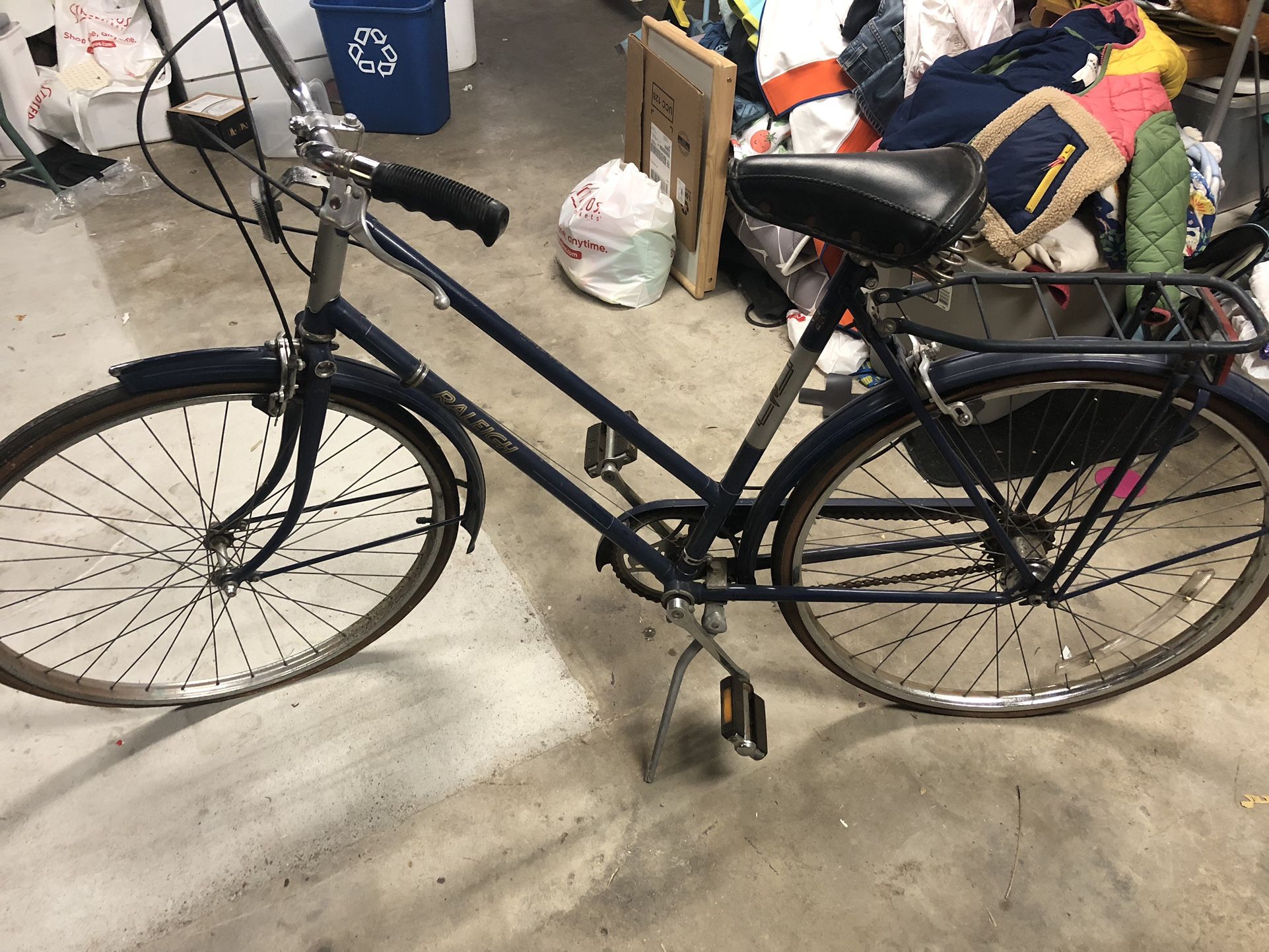 Vintage 60’s Raleigh Cruiser Bike