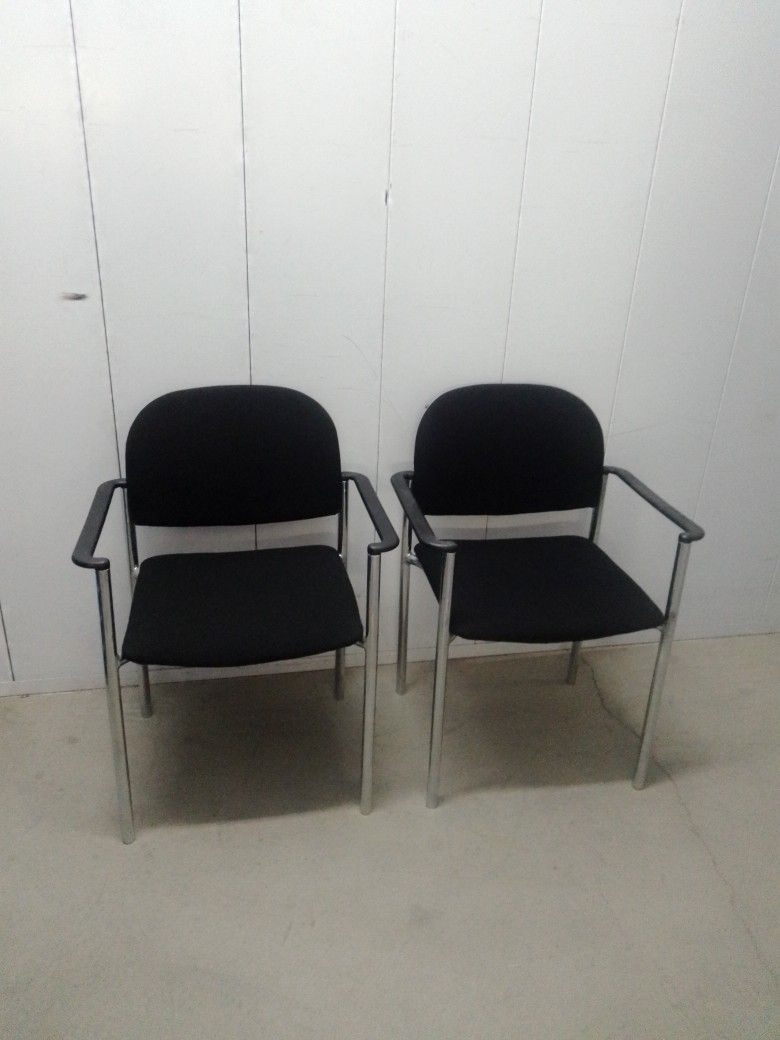 Guest Chairs 🪑🪑 2 For $70