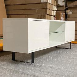 Tv stand NEW in the box