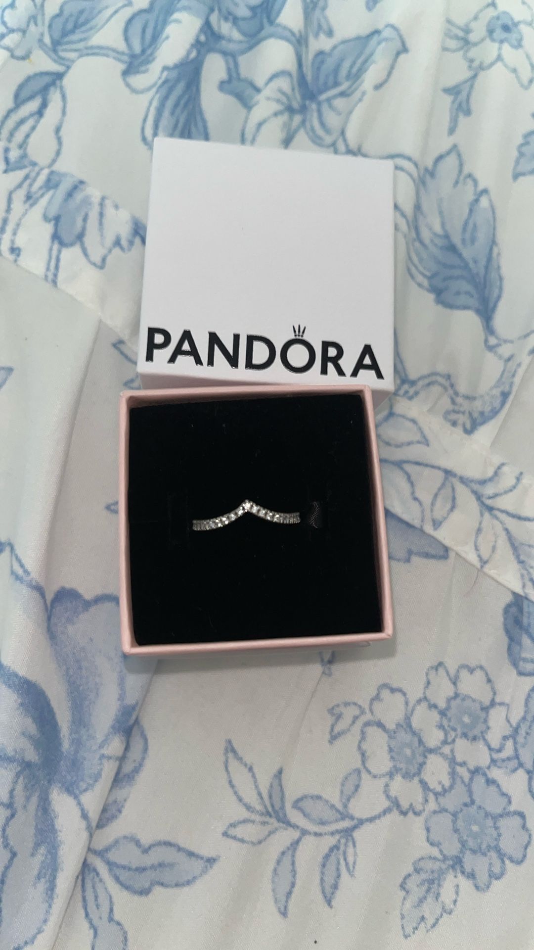 Pandora Ring