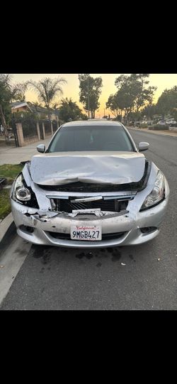 2013 Infiniti G37
