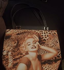 VINTAGE MARILYN MONROE LEOPARD PRINT PURSE