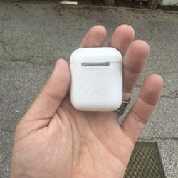 Right Side AirPod With Case