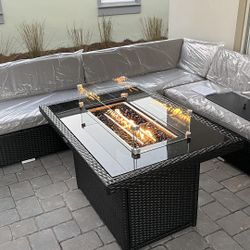 Patio Set 3 Pieces With Fire Table Pit  BRAND NEW IN 📦  LIKE PICTURES AND VIDEO FIRM PRICE 1200$