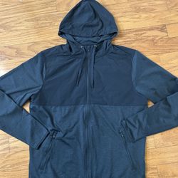 NEW  Kirkland men’s hooded full zip jacket Size L