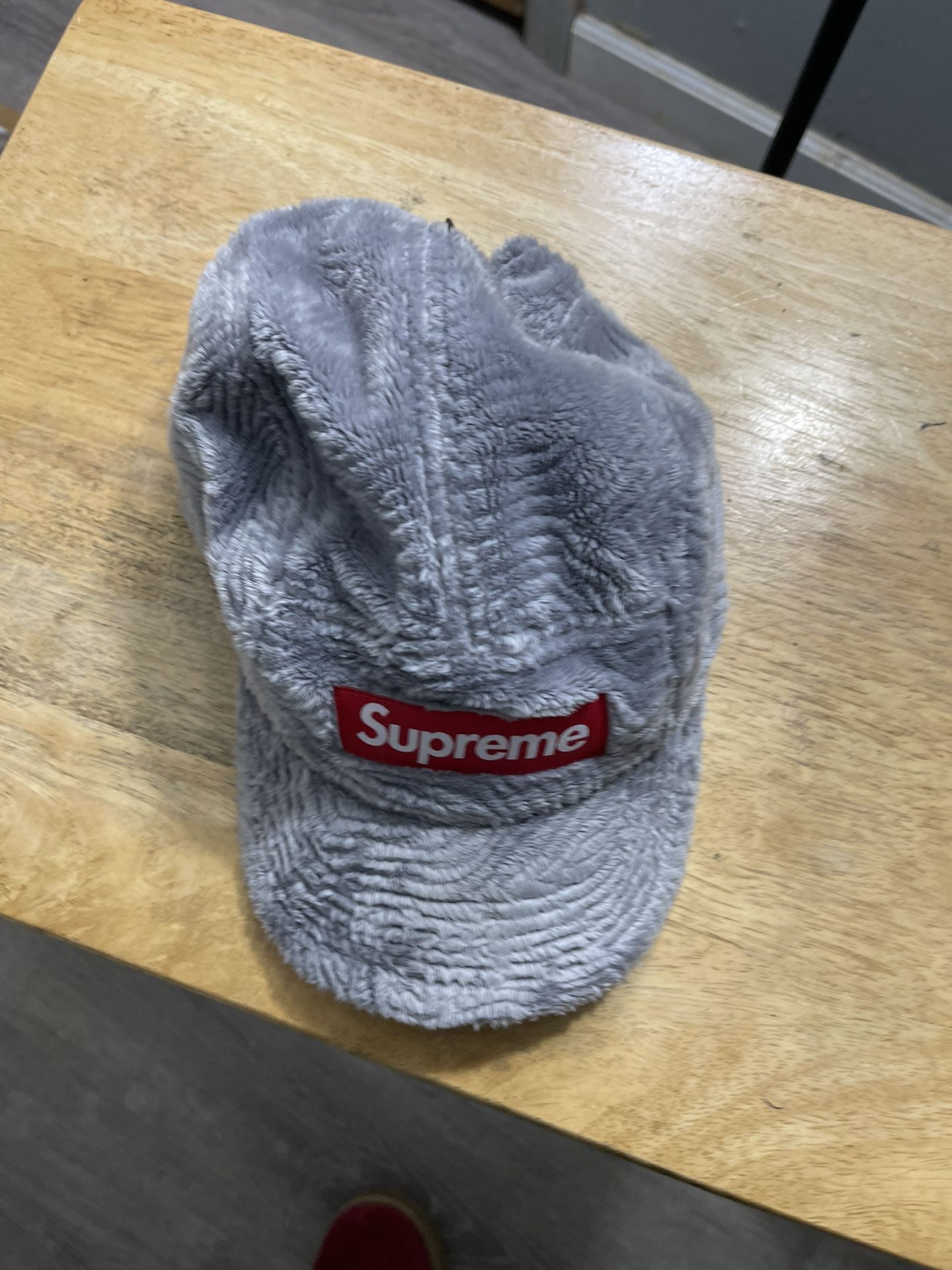 Supreme Hat for Sale in Freeport, NY - OfferUp