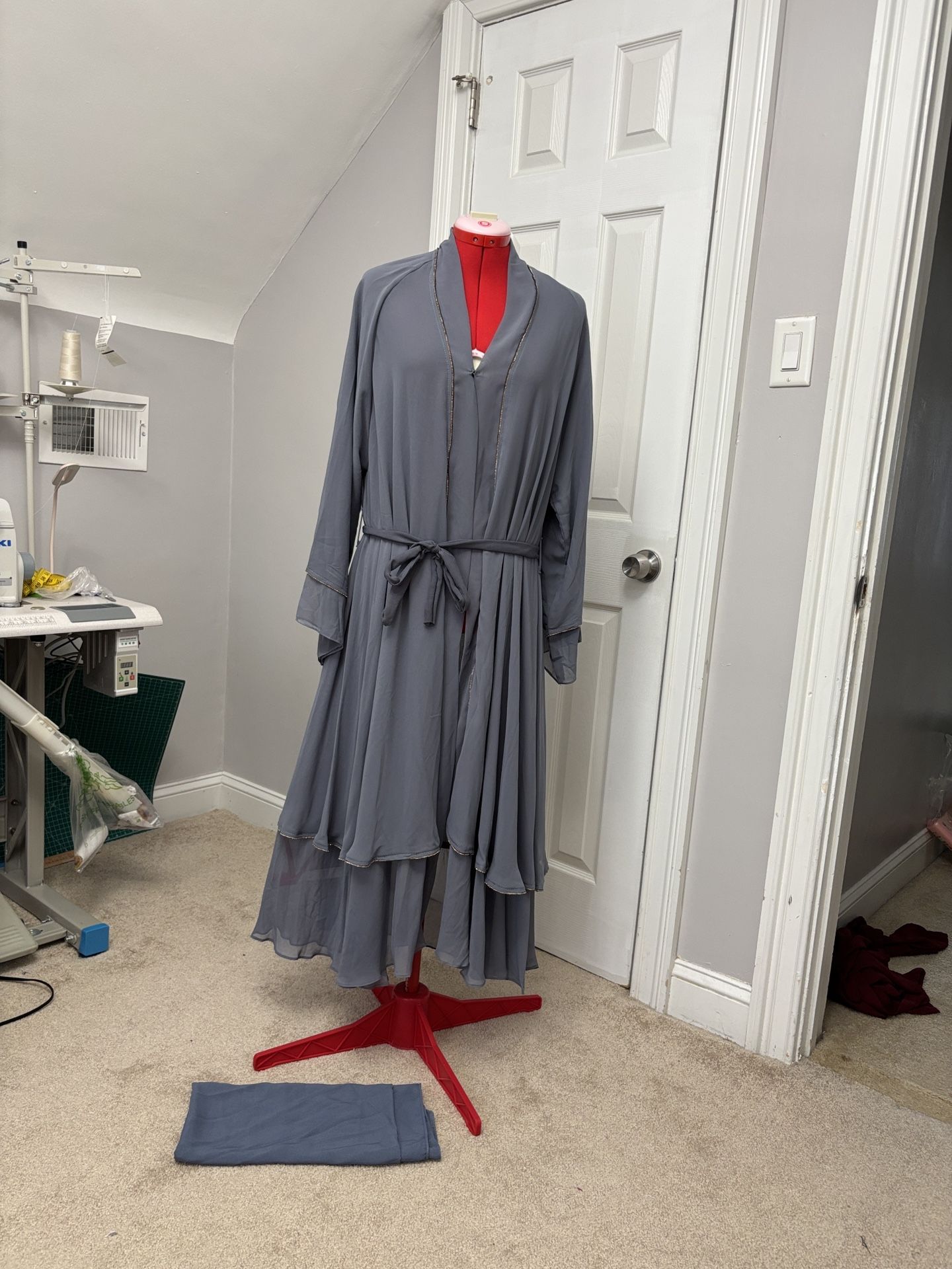 Gray Abbaya With Delicate Trim