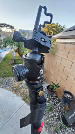 Used tripods for filming or photography