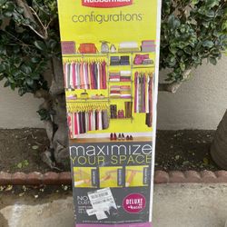 Rubbermaid Configurations Titanium Closet Kit