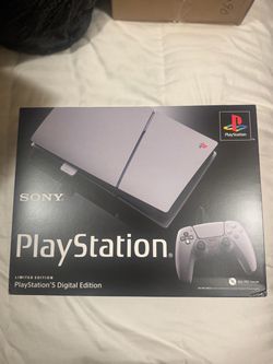 PlayStation 5 30th Anniversary Limited Edition Bundle PS5