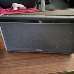 Speaker Portable Speaker Bose Sound Link ii Portable Speaker Bluetooth Speaker MAKE AN OFFER!