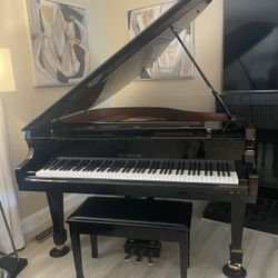 Samick Baby Grand Piano 