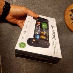 Backbone - One (Lightning) - Mobile Gaming Controller for iPhone