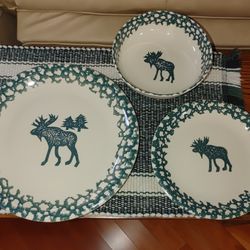 Moose Dishes & Amish Placemats