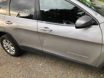 2019-2023 Jeep Cherokee Doors