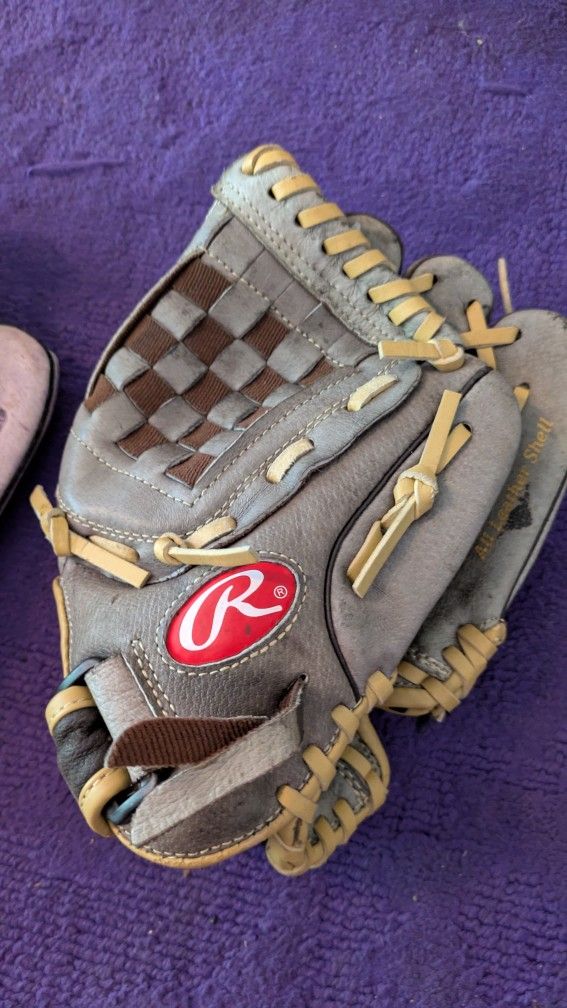 Girl's Softball