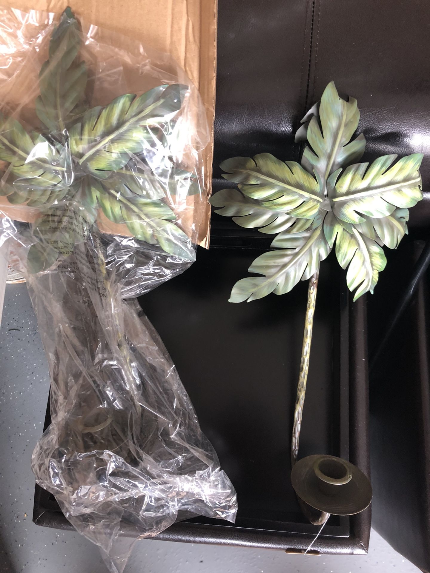 Palm Candle Holder