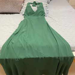 Lulus Halter Dress 👗 Size Medium, Good Conditions Used Once