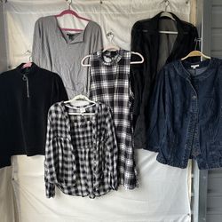Lot Of Clothes Women’s XL/ XXL