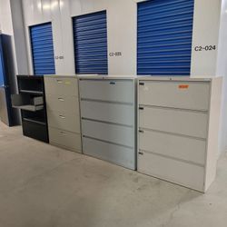 Metal File Cabinet With Key For Legal Or Letter Size Paper In Chula Vista Ca Offerup