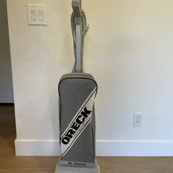Oreck Classic XL Vacuum