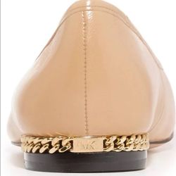 michael kors flats beige with black