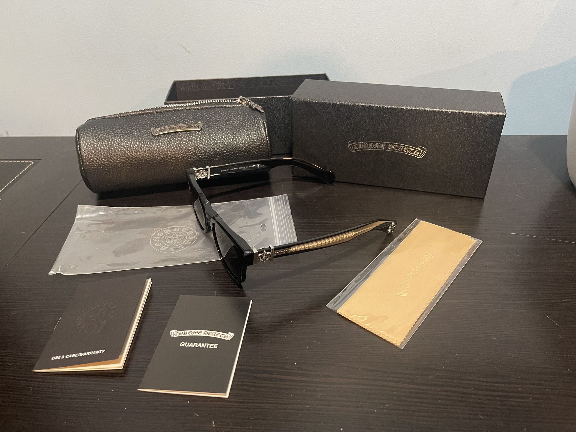 Black Sunglasses With UV Lenses