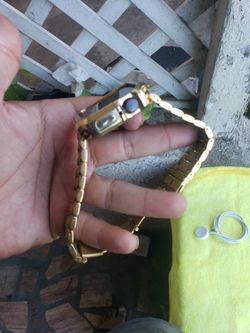 Nike edition Not 16GB But 64GB Not wifi Version But LTE 4G unlocked. Not based watch but Nike edition Apple watch trade for Pokémon PSA 10 card or car