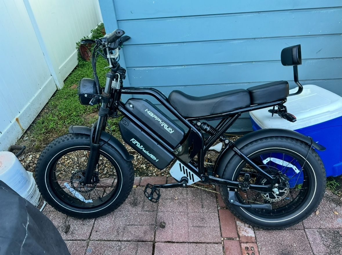 1100 Electric Bike New In Box Cost 1500 On Amazon