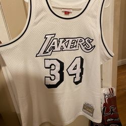 Mitchell N Ness Throwbacks 