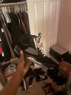 Jordan 5 Metalic
